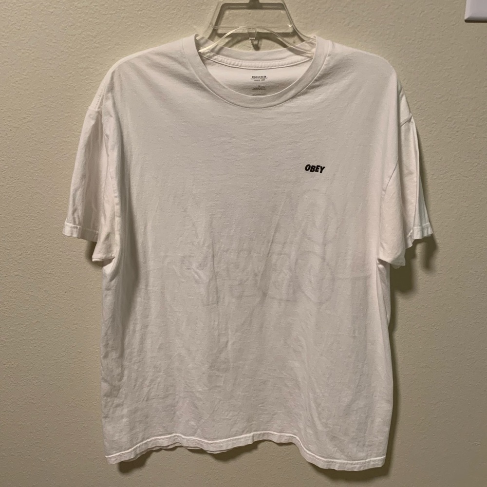 Men’s obey T-shirt